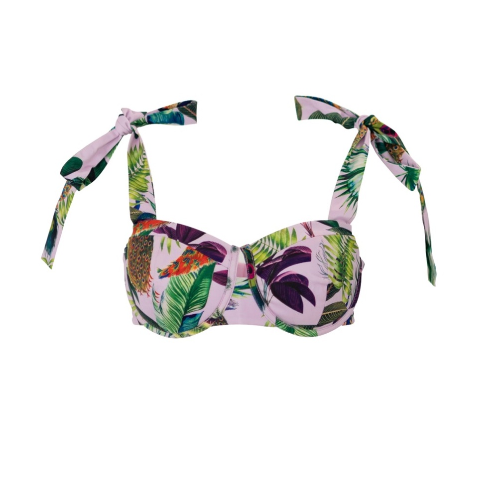 Ruffle my feathers crop top